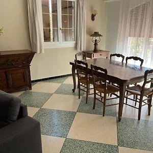 https://villa-lumineuse-et-spacieuse.fr-provencehotel.com